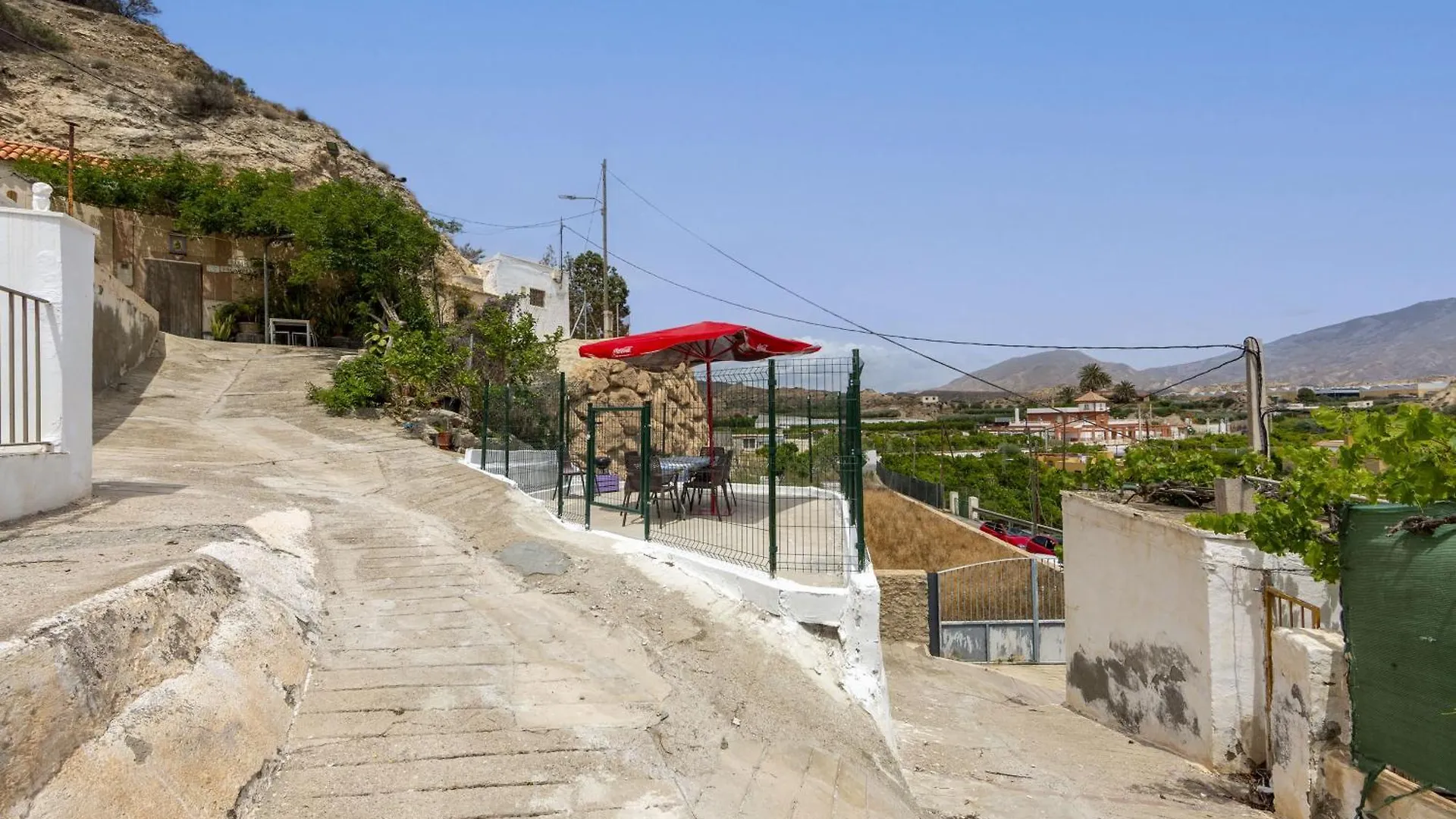 Villa Cueva Almería 0*,  España